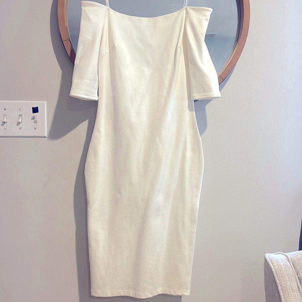 Lulu’s Strapless Dress